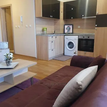 Apartman White Rose Apartment- Free Underground Parking Szófia